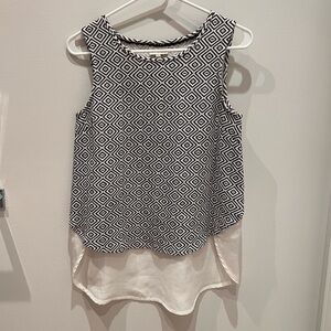 Deletta Black and White Diamond Pattern Tank Top